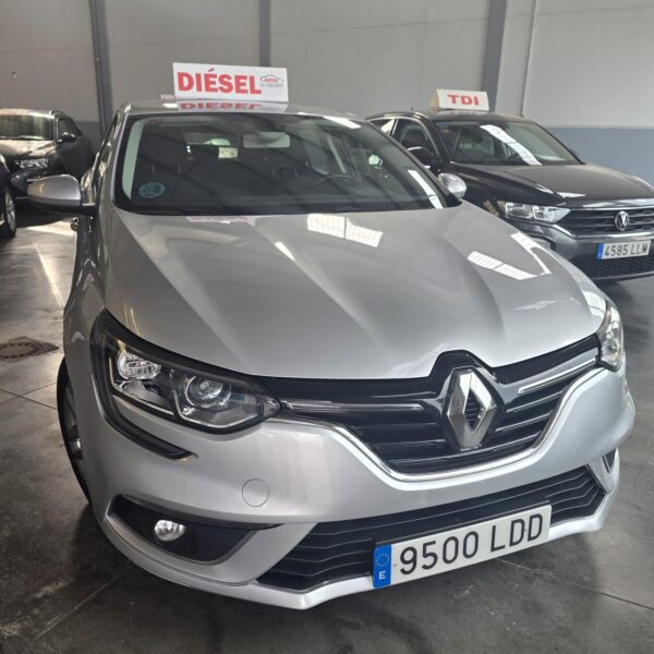RENAULT MEGANE DIESEL 2020