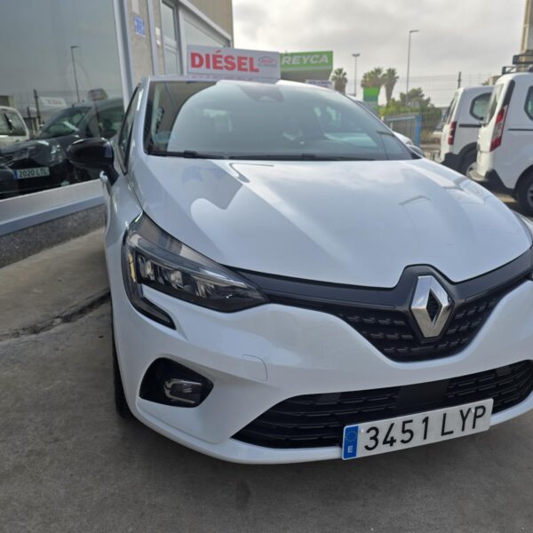 RENAULT CLIO DIESEL 2022